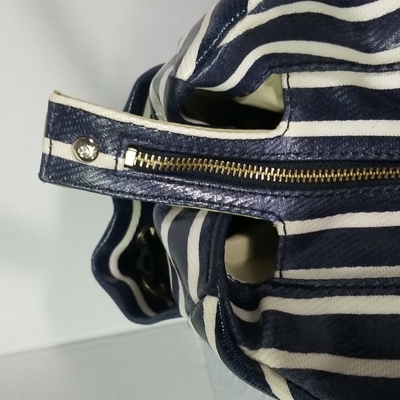 KATE SPADE WATSON LANE STEVIE DIAPER BAG NAVY/ WHI - Picture 8 of 10